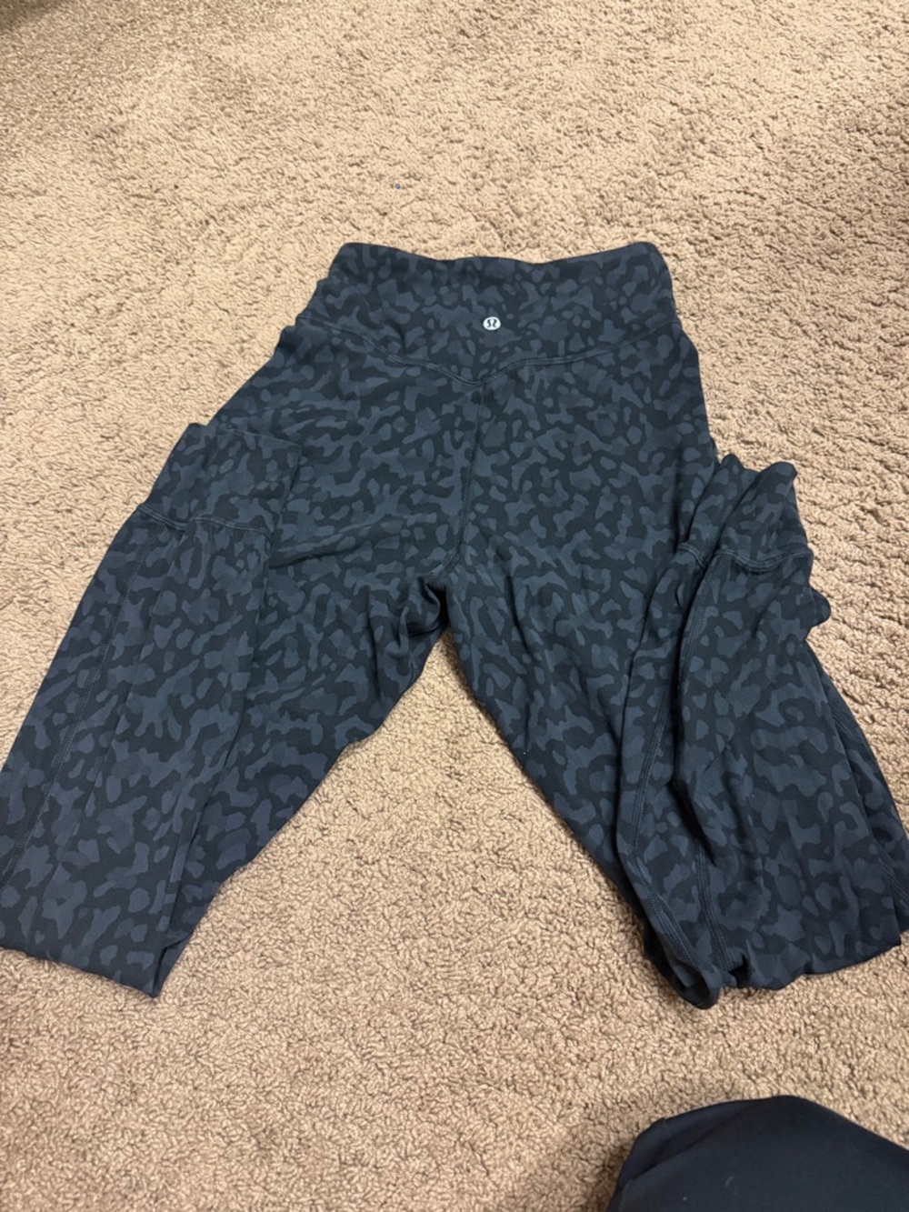 Lululemon Black/Charcoal Camo  Leggings